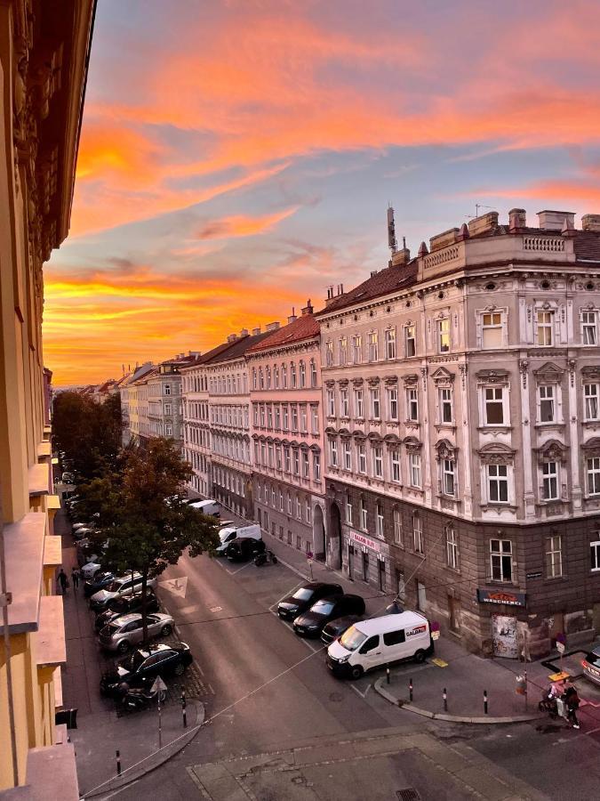 Trendy Apartment Near Schloss Schonbrunn Відень Екстер'єр фото