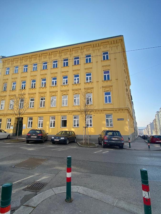 Trendy Apartment Near Schloss Schonbrunn Відень Екстер'єр фото